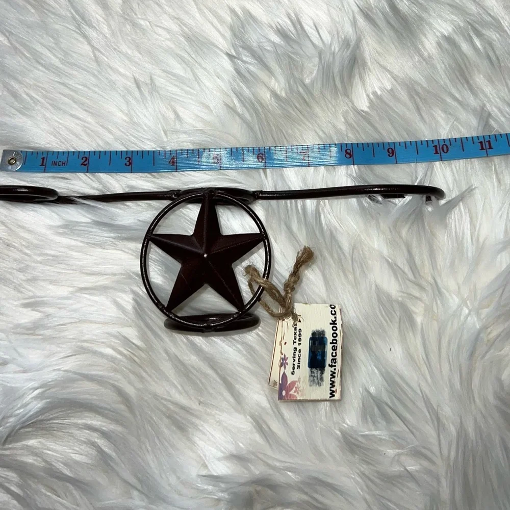 NWT Decorative Rustic Metal Wine Glass and Bottle holder Texas Star